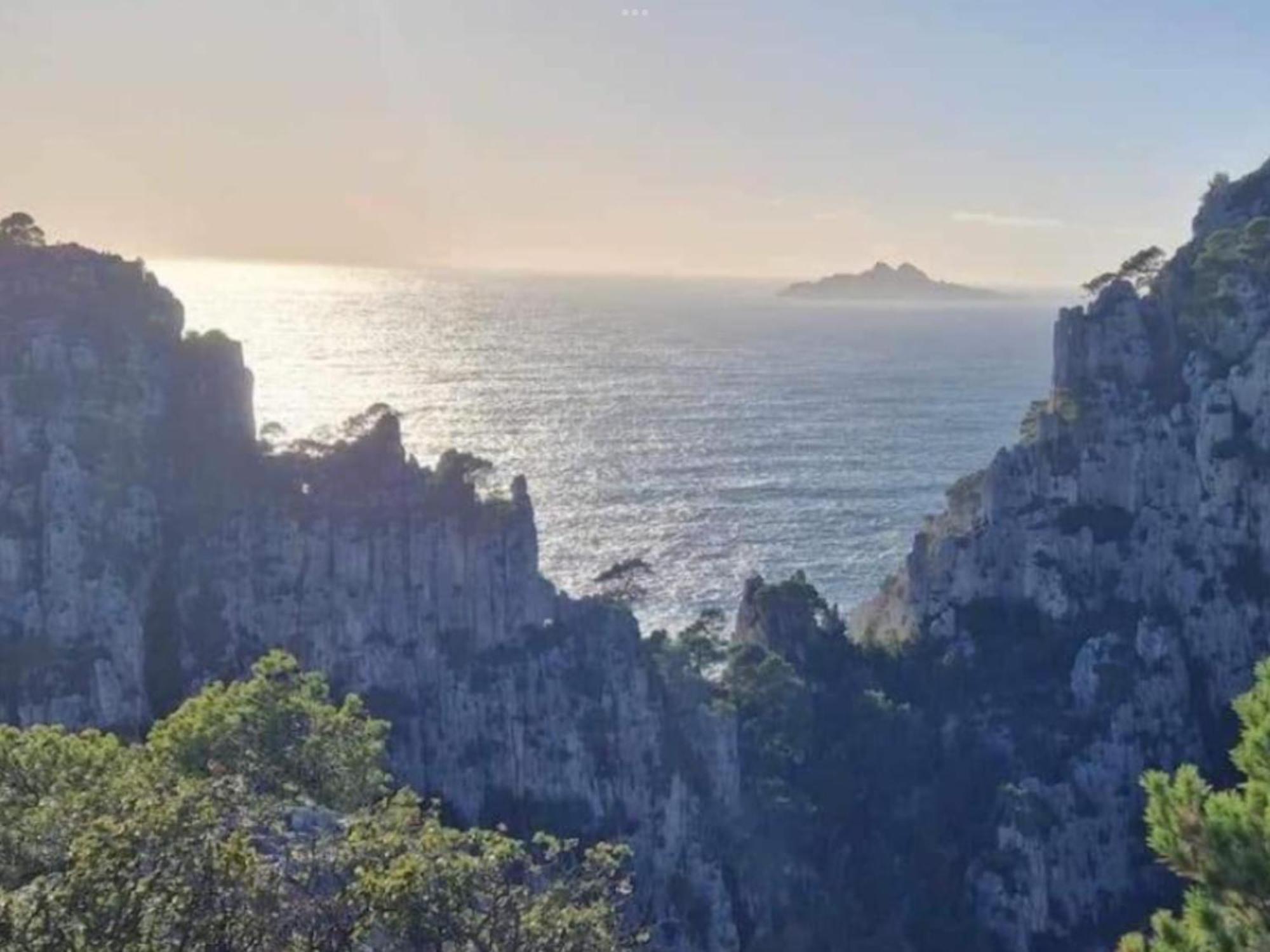 Le Perchoir De Cassis Cocoon Apartment Bagian luar foto